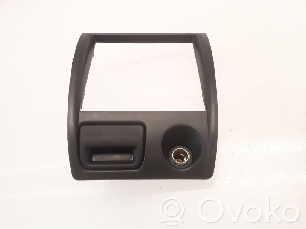 Mazda 626 Verkleidung Aschenbecher 