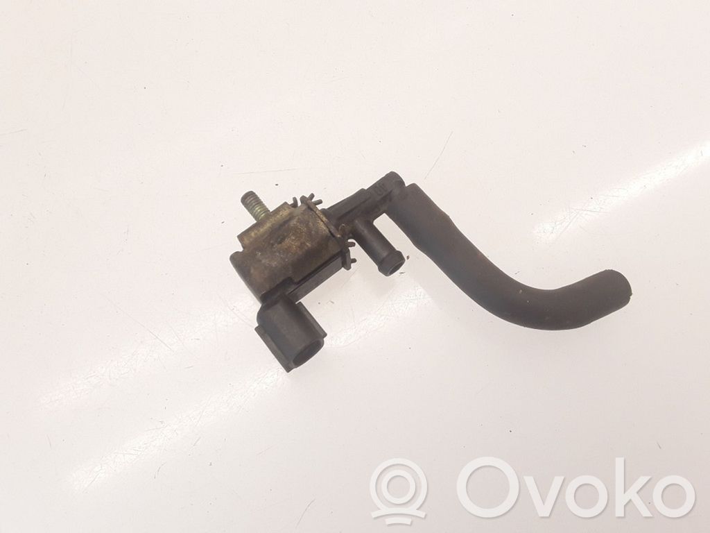 Mitsubishi Lancer Válvula de vacío 
