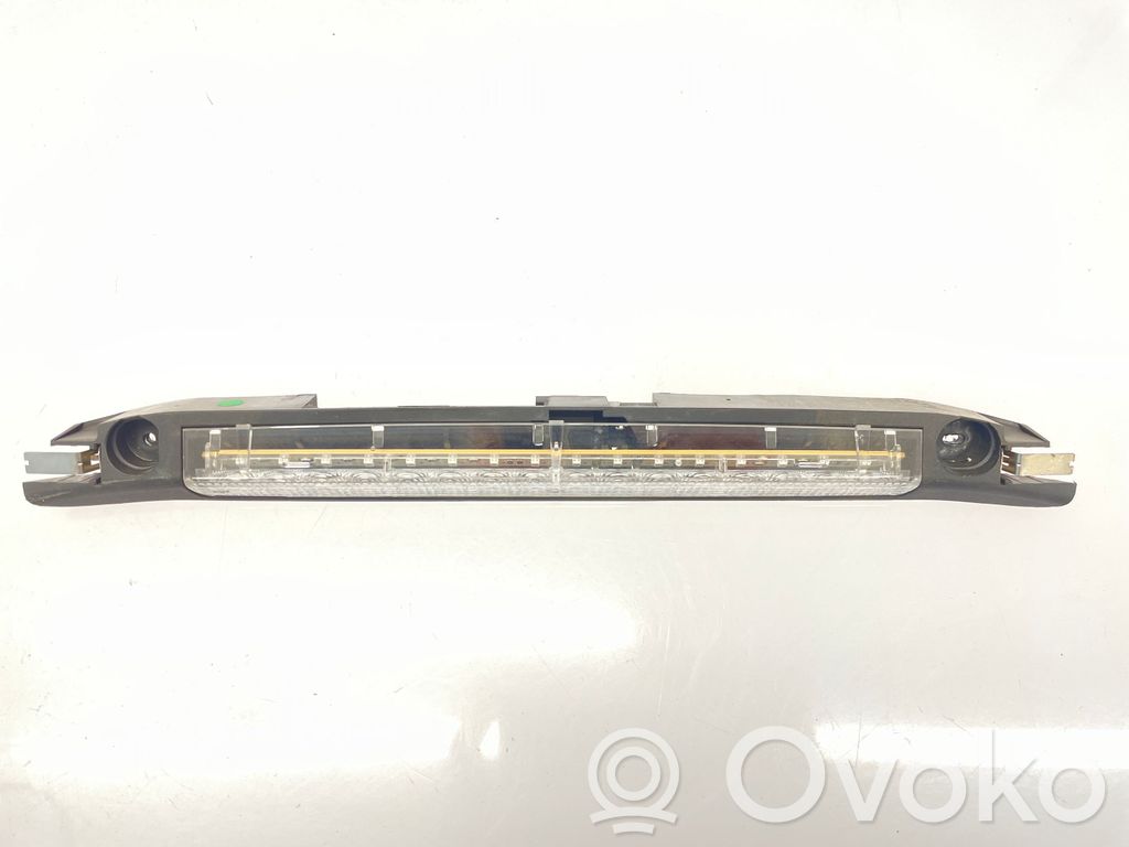 Citroen C6 Third/center stoplight 