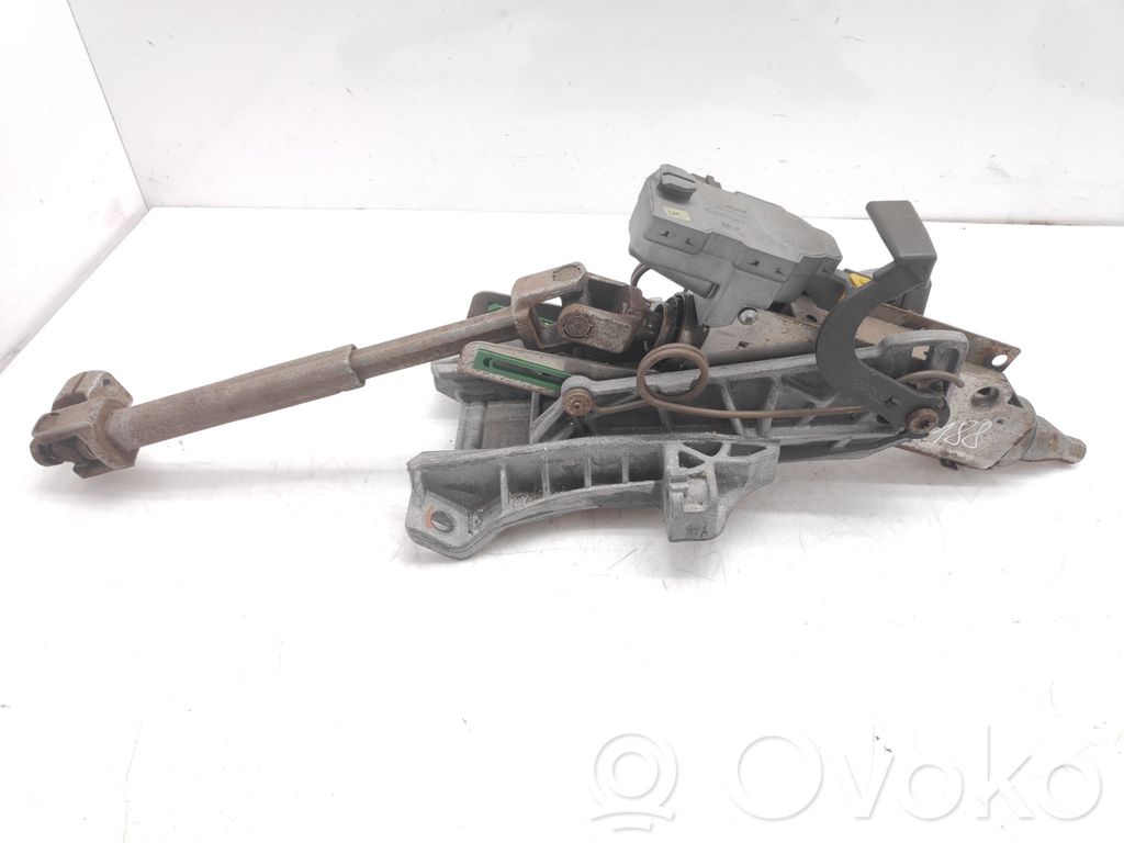 Volvo S40 Steering wheel axle 