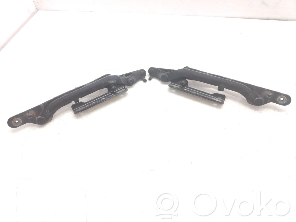 Alfa Romeo 166 Tailgate/trunk/boot hinge 