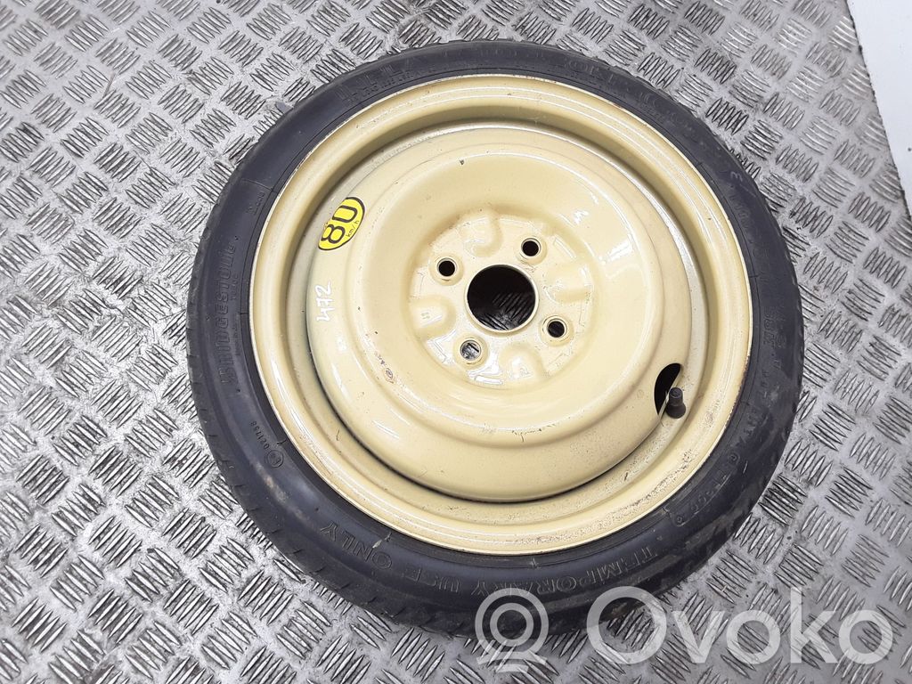 Toyota Yaris Verso R14-vararengas 