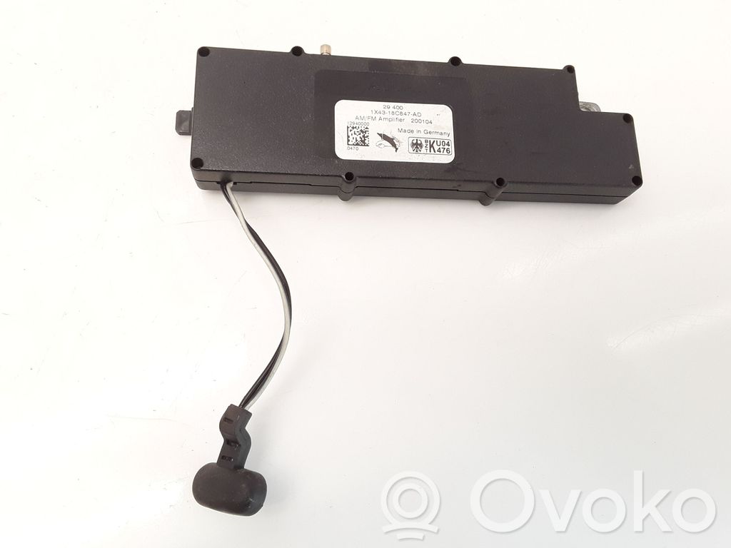 Jaguar X-Type Antenos stiprintuvas 