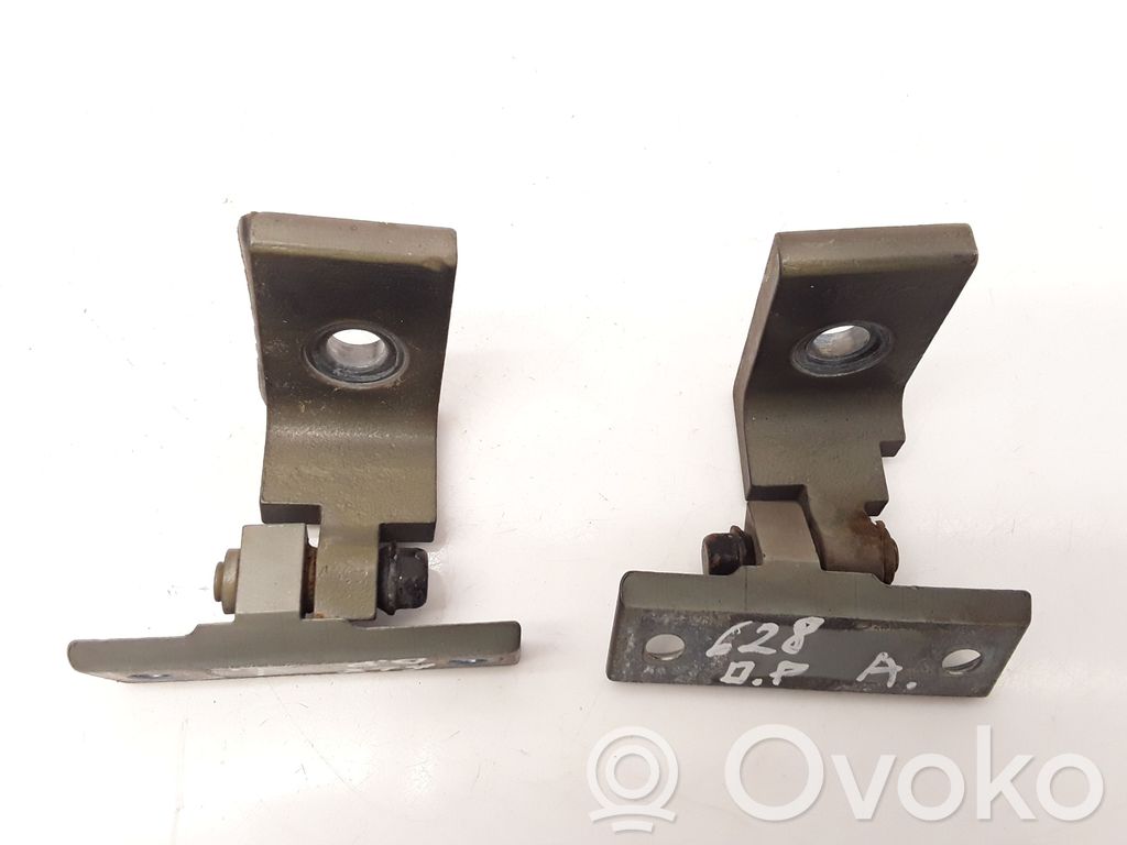 BMW 5 E60 E61 Front door hinge set 