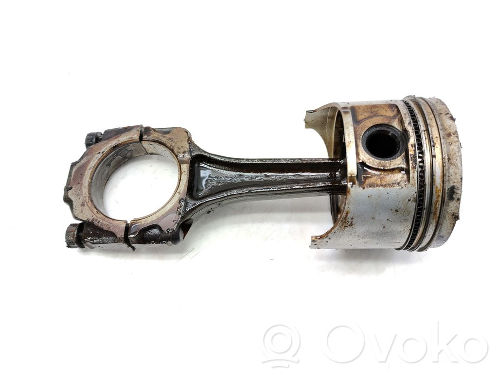 Mazda 929 Pistón con biela 