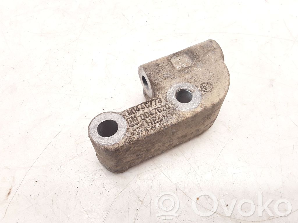 Opel Corsa B Engine mounting bracket 