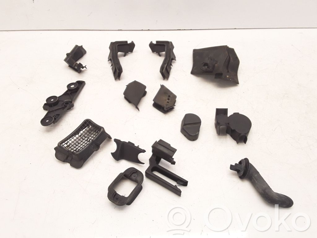 Other engine bay part   6925715,7140586,51767140586,64316956426,6956426