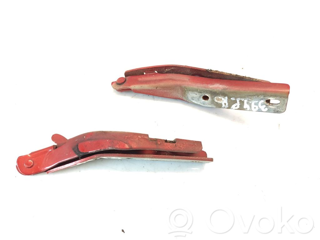 Peugeot 206 Engine bonnet/hood hinges 