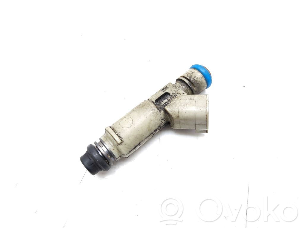 Ford Mondeo Mk III Fuel injector 