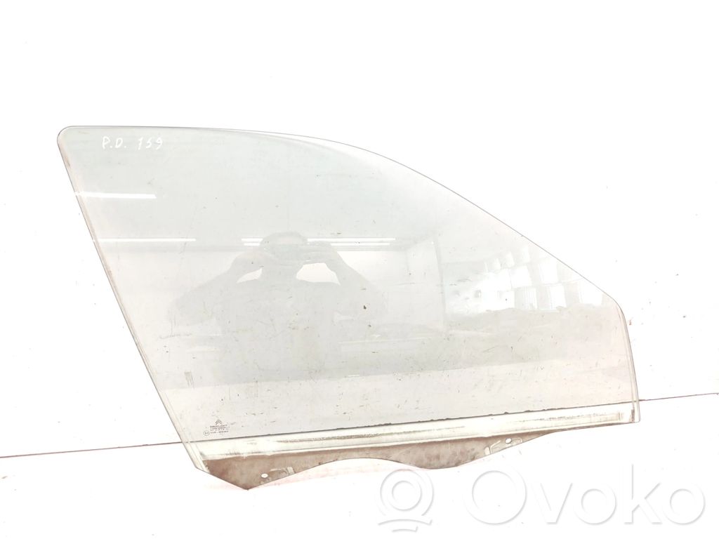 Citroen Xsara Vitre de fenêtre porte avant (4 portes) 