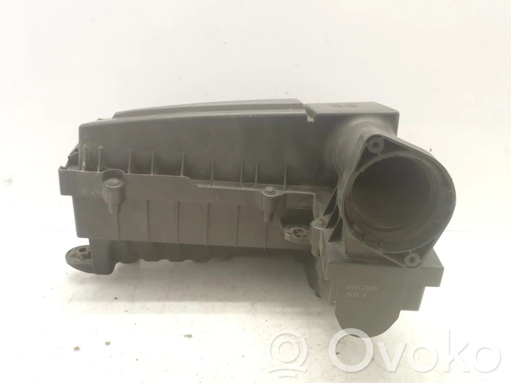 Volkswagen PASSAT B6 Scatola del filtro dell’aria 