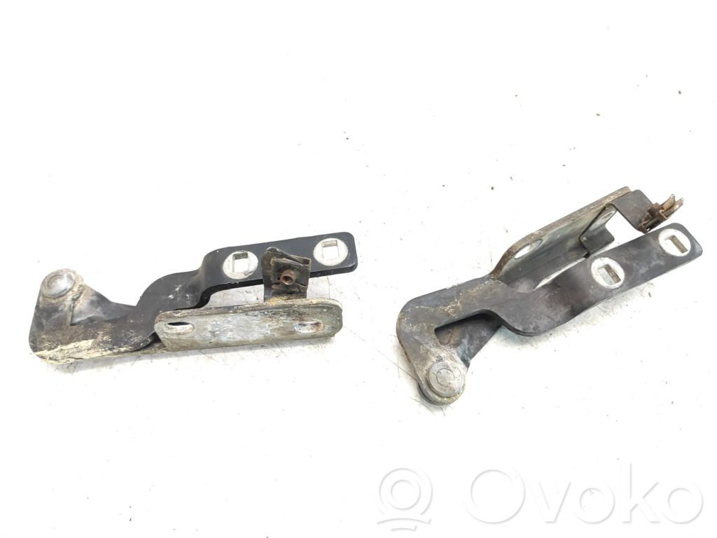 Audi A8 S8 D2 4D Dzinēja pārsega eņģe (-es) 