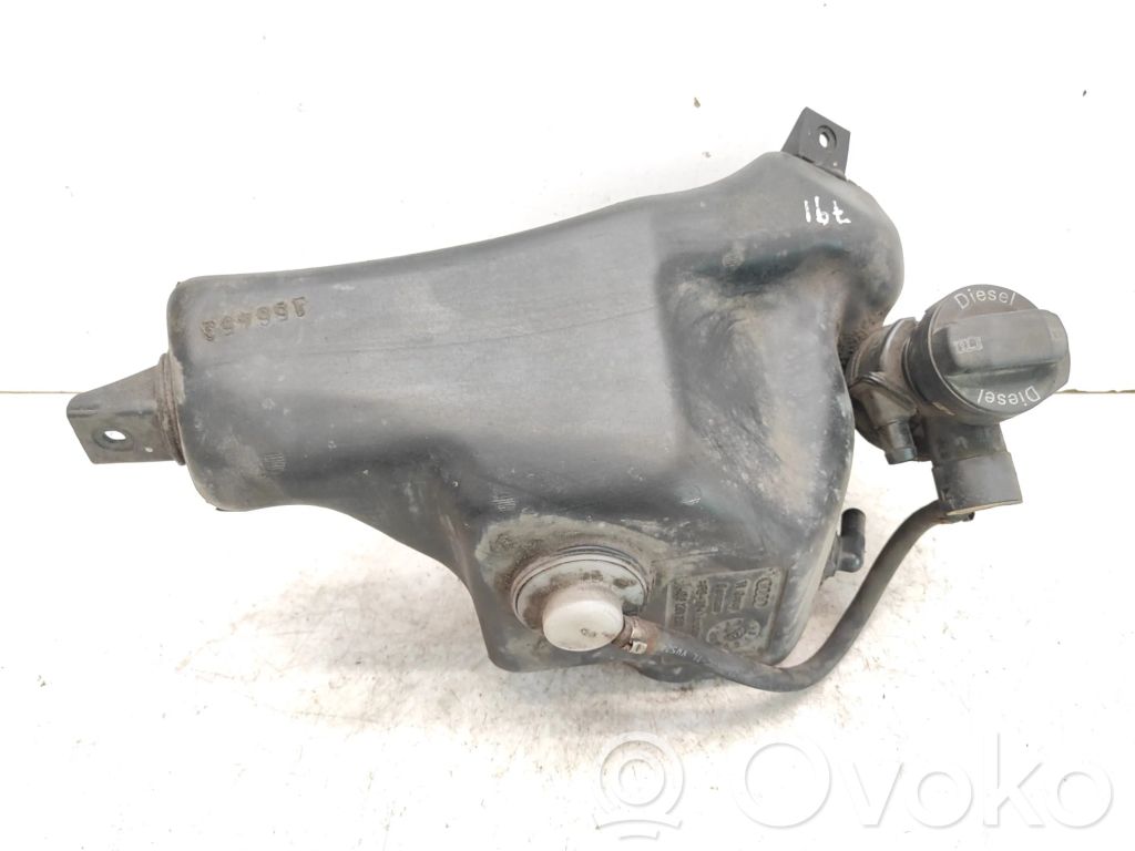 Audi A8 S8 D2 4D Kraftstofftank 