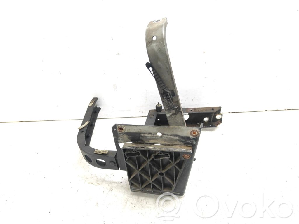 Audi A8 S8 D2 4D Front bumper cross member 