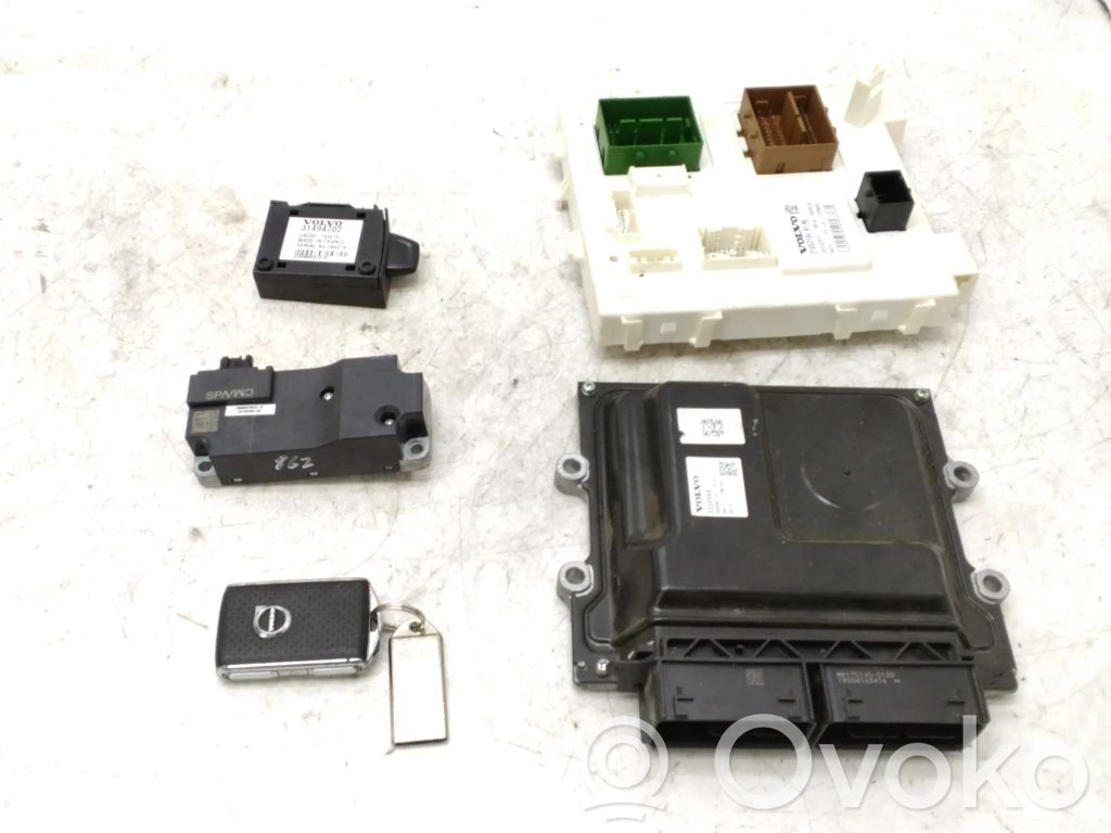 Komputer / Sterownik ECU i komplet kluczy   32203481,31494702,0000087319,18W146,31453184,32246209AA,33528101,81022075