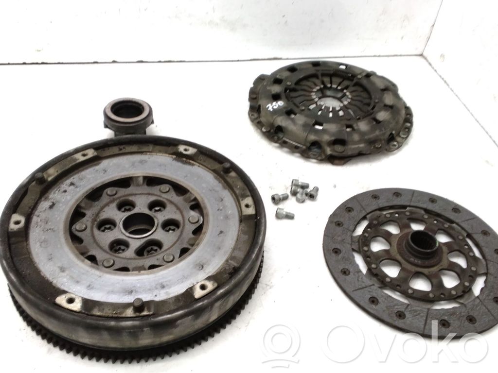 BMW Z4 E85 E86 Kit d'embrayage 
