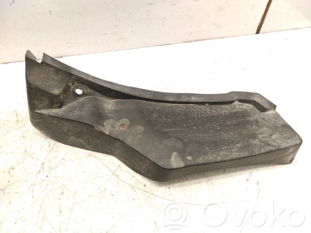 Mazda 5 Aizmugurējais apakšspārns 
