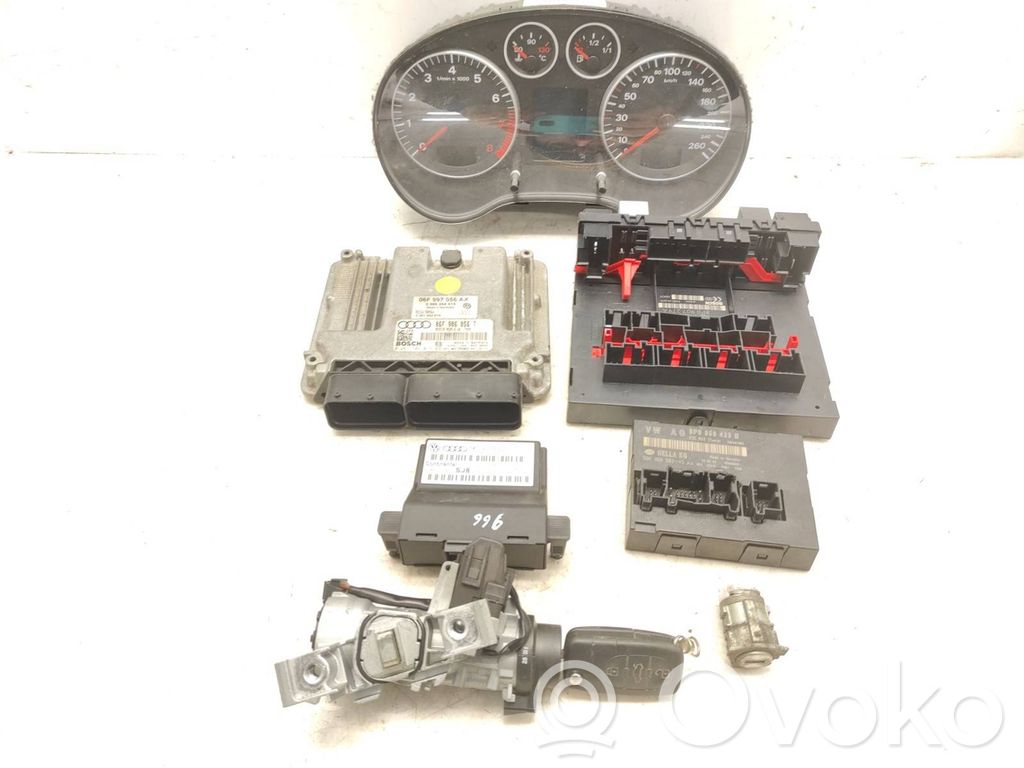 Audi A3 S3 A3 Sportback 8P Engine ECU kit and lock set 