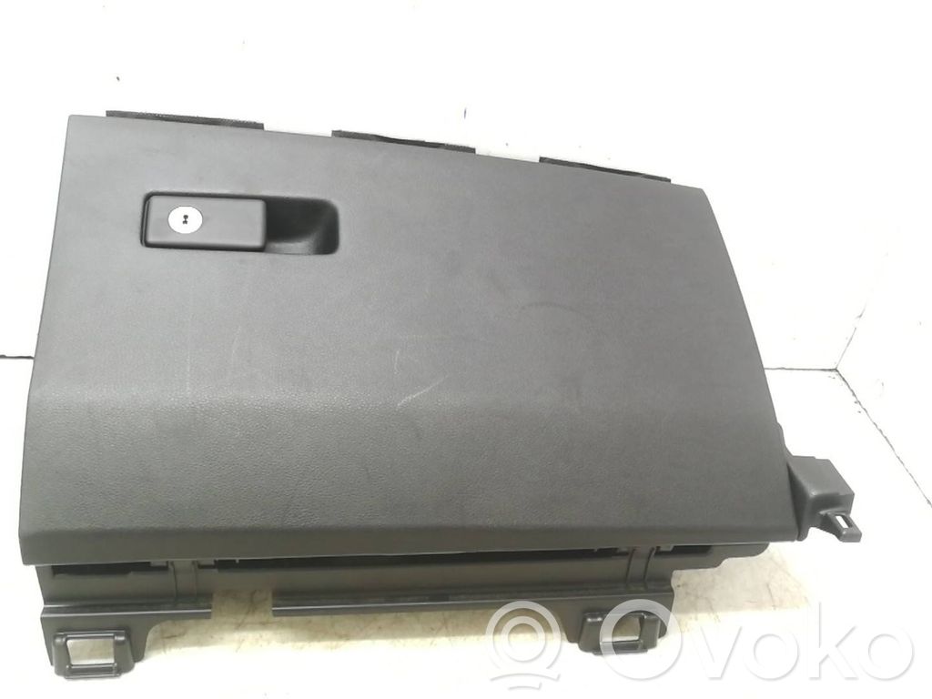 KIA Sportage Vano portaoggetti 