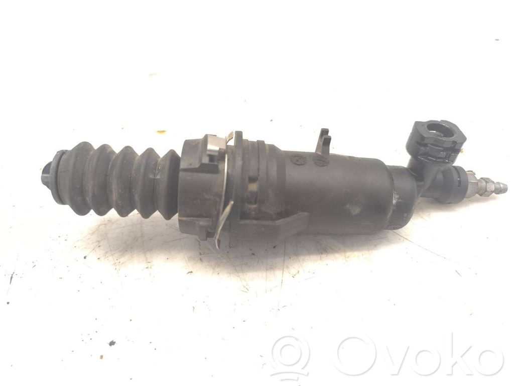 Peugeot 806 Clutch master cylinder 