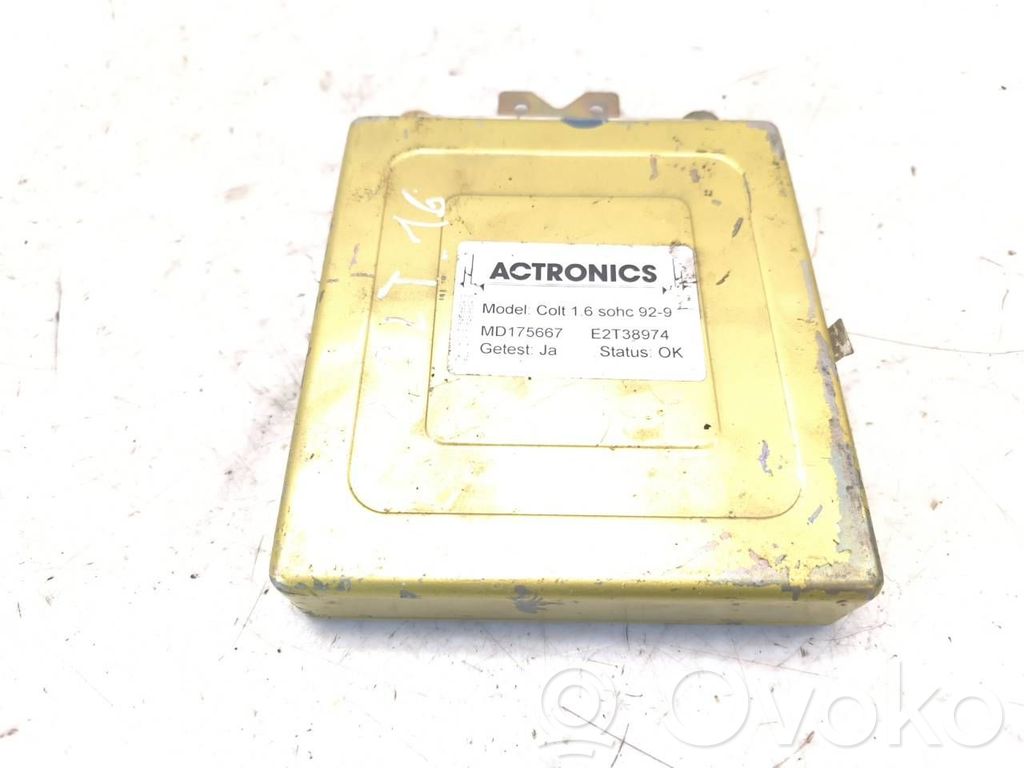 Mitsubishi Colt Engine control unit/module 