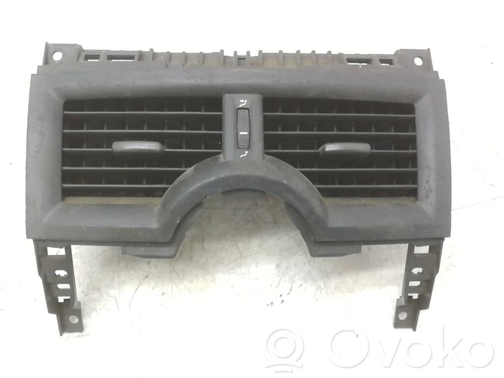 Renault Megane II Centrālais gaisa ventilācijas režģis 