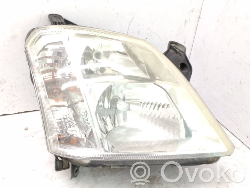 Phare frontale   93321053,89308560