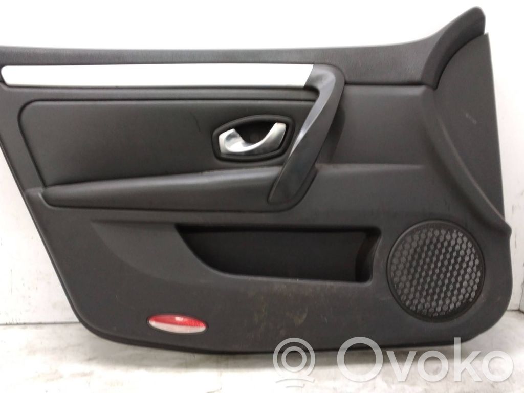 Renault Laguna III Front door card panel trim 