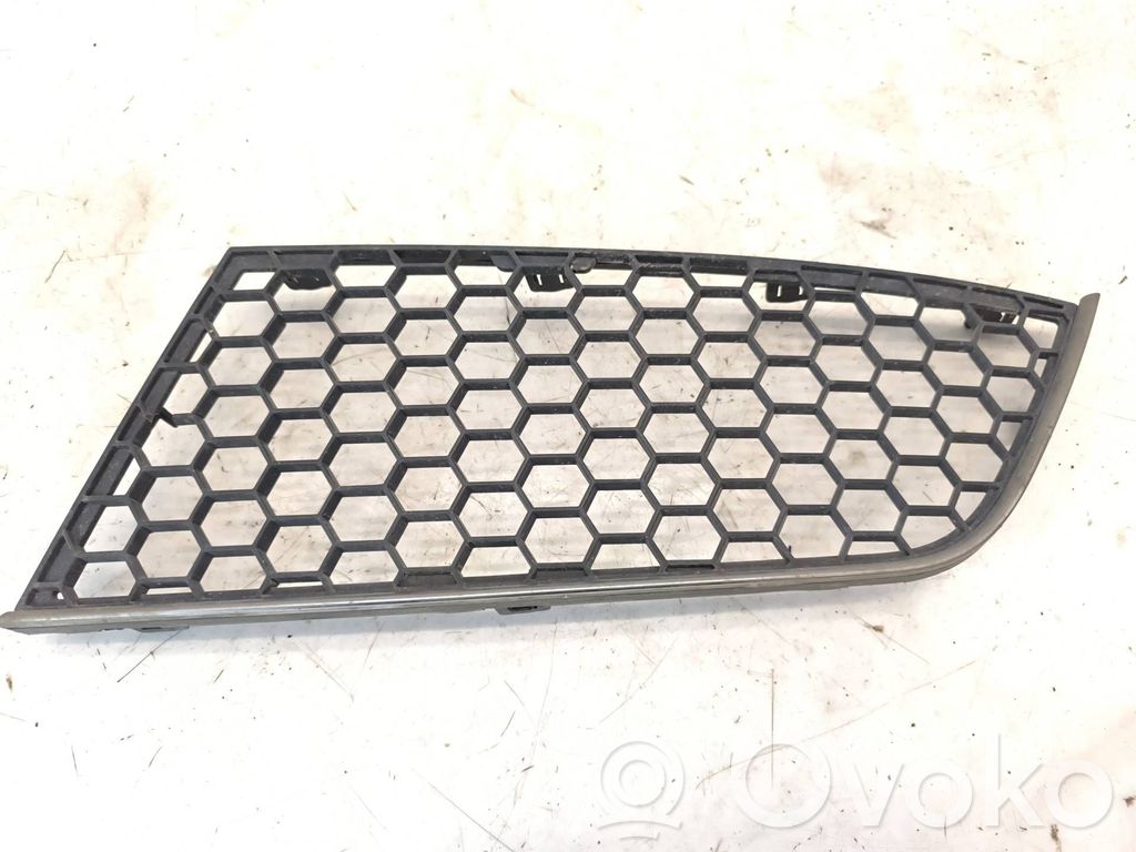Alfa Romeo Mito Unteres Gitter dreiteilig vorne 