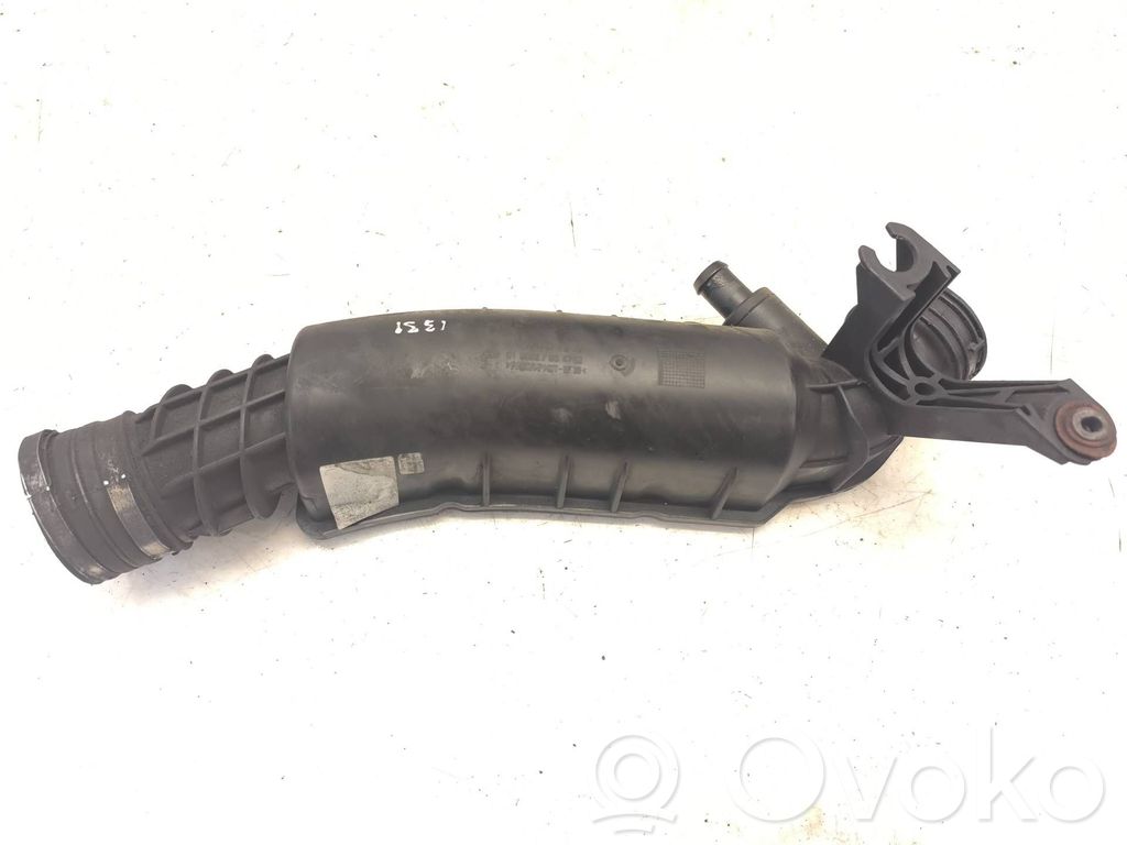 Mercedes-Benz CLK A209 C209 Furtun/conductă intercooler 