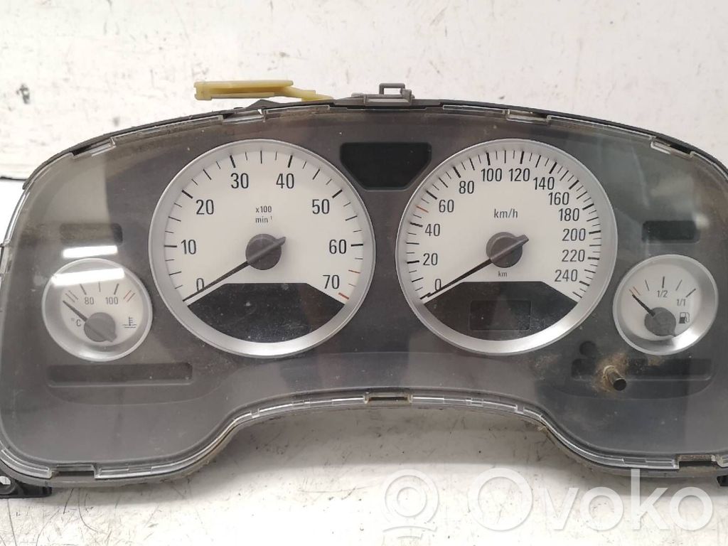 Opel Astra G Nopeusmittari (mittaristo) 