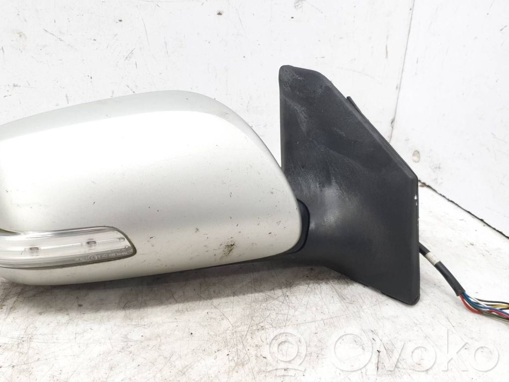 Toyota Avensis T250 Elektryczne lusterko boczne drzwi przednich 