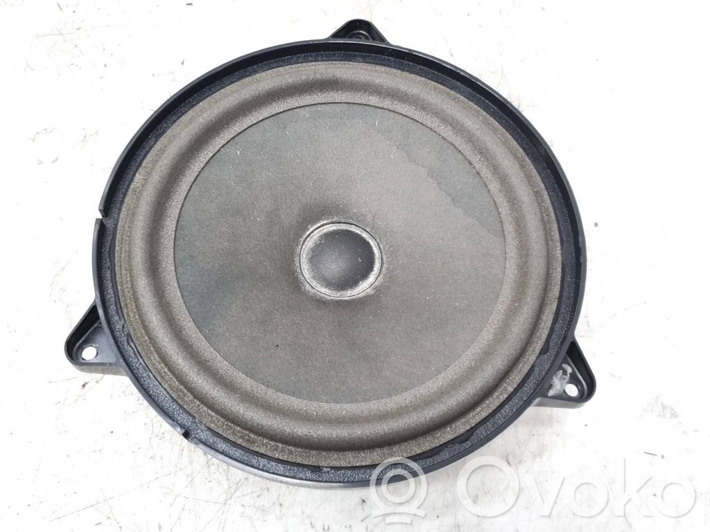 Audi A6 S6 C5 4B Altoparlante portiera anteriore 