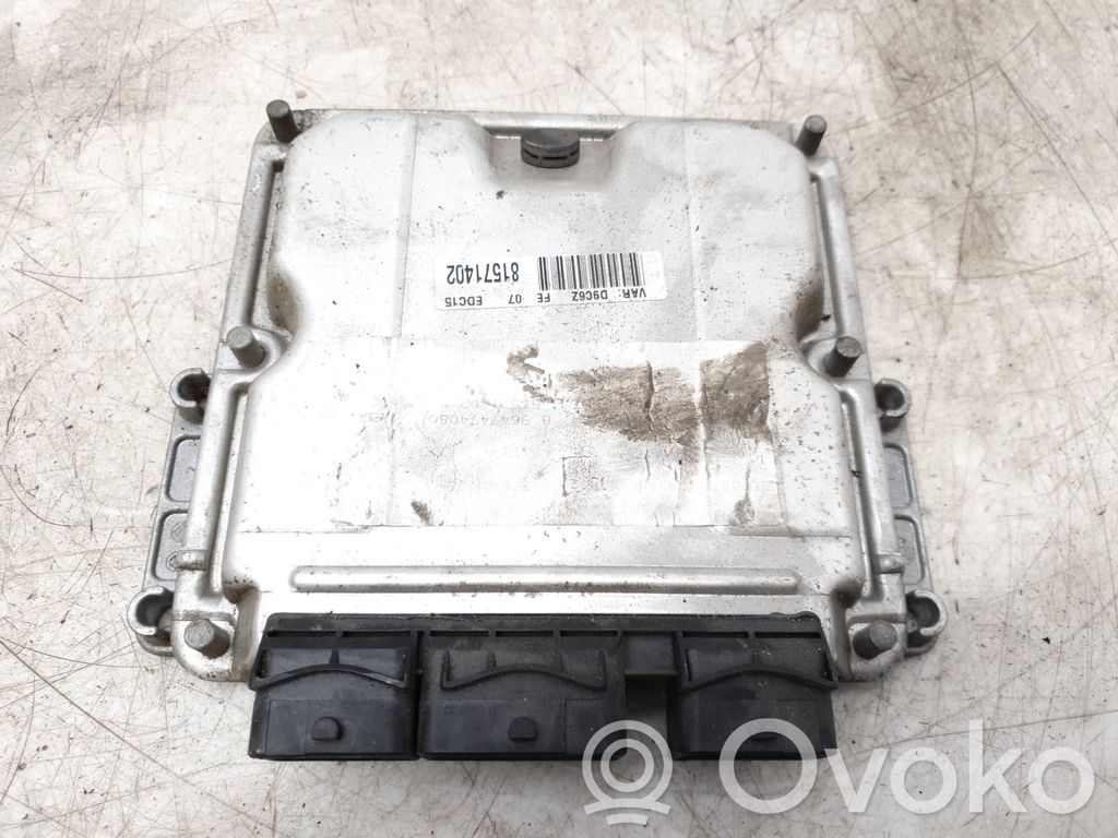 Peugeot 406 Engine control unit/module 