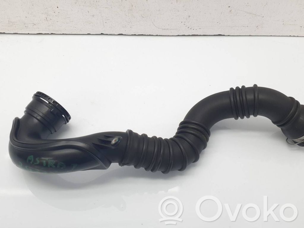 Opel Astra J Tubo flessibile intercooler 