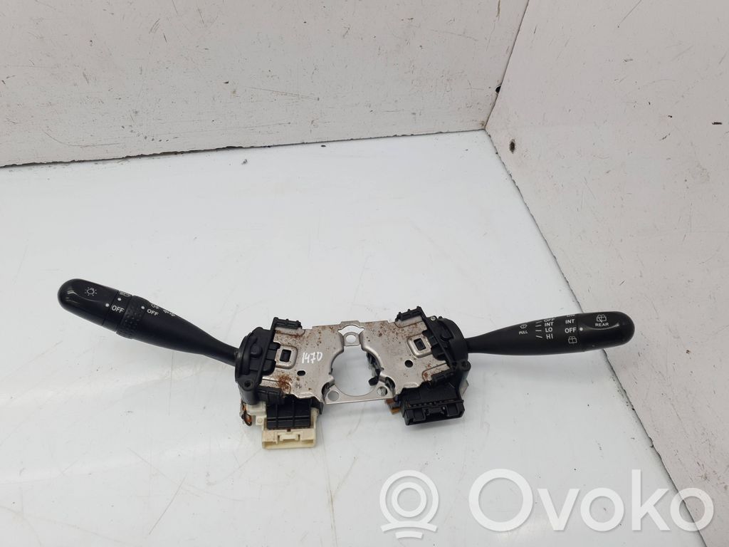 Daihatsu Sirion Bloc semnalizator și ștergător parbriz 