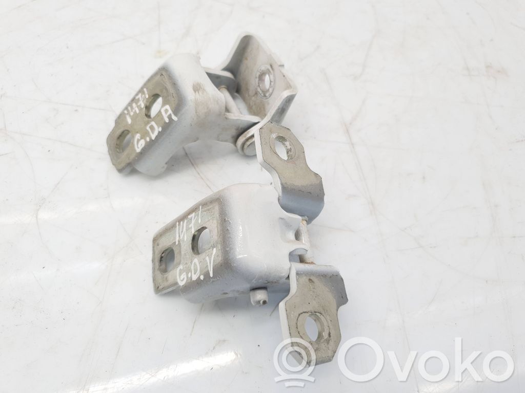 Renault Clio IV Set di cerniere portiera posteriore 