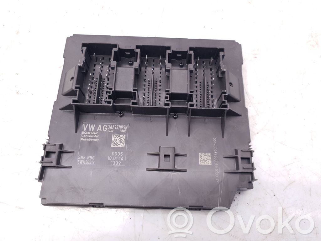 Volkswagen PASSAT B7 Modul confort 