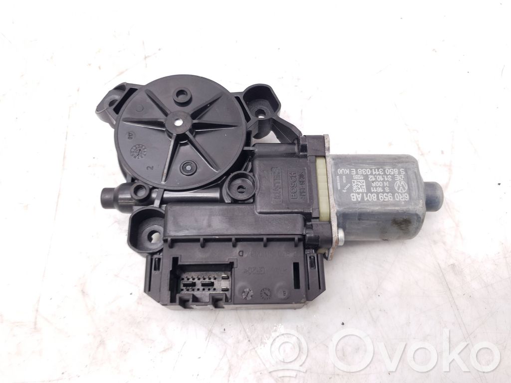 Volkswagen Polo V 6R Silnik regulatora szyby drzwi przednich 