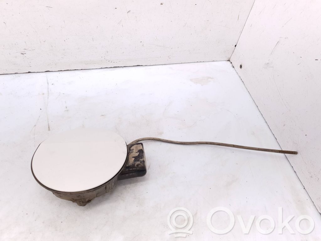 Volkswagen PASSAT B7 Sportello del serbatoio del carburante 