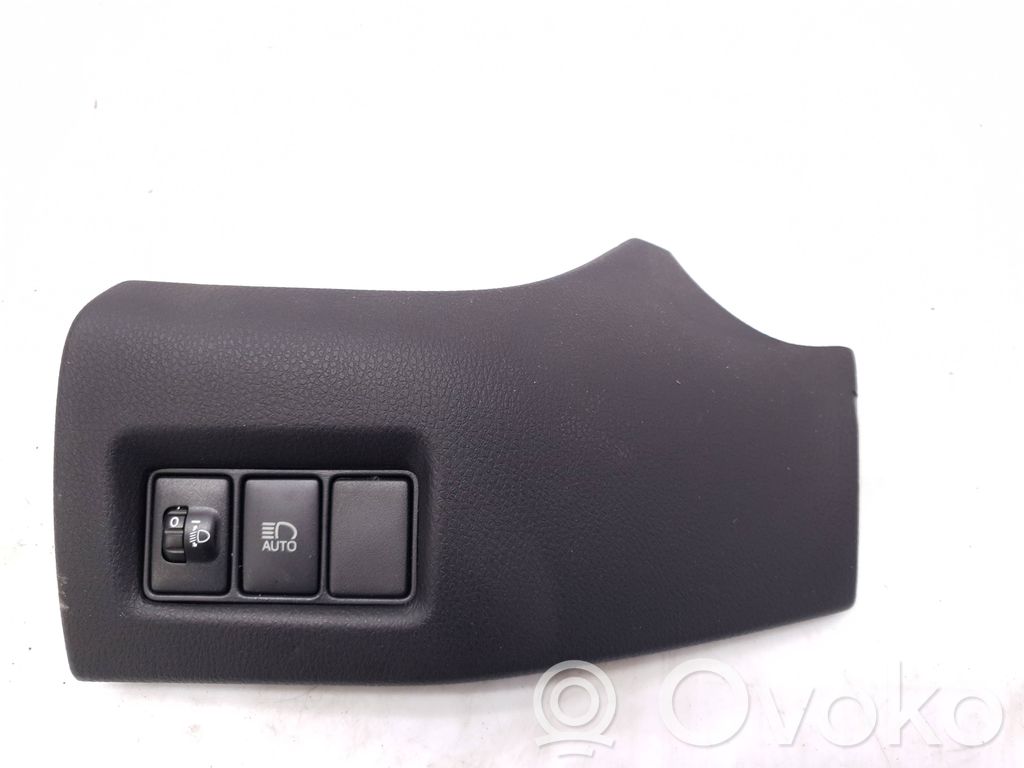 Toyota C-HR I Comutator control nivel faruri 