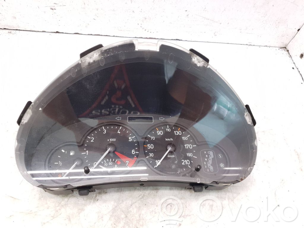Peugeot 206 Geschwindigkeitsmesser Cockpit