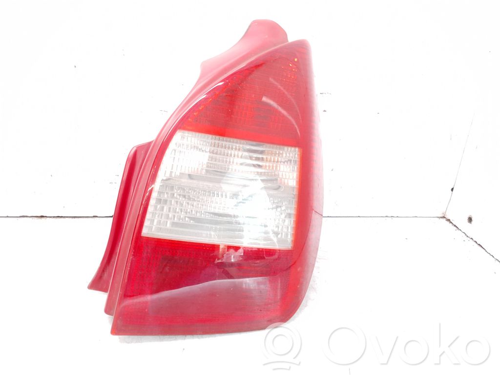 Citroen C2 Aizmugurējais lukturis virsbūvē