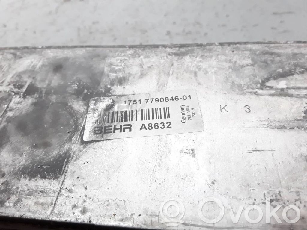 BMW 7 E65 E66 Interkūlerio radiatorius 