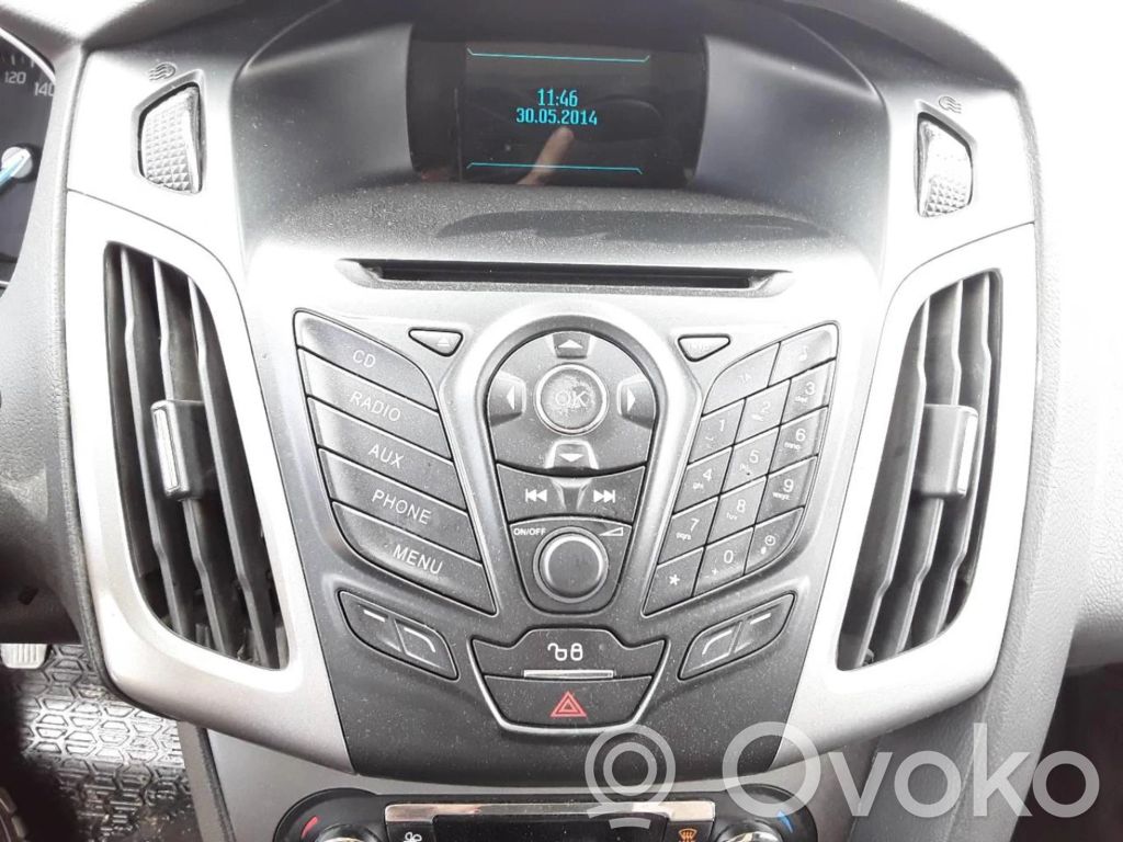 Ford Focus Dash center air vent grill 
