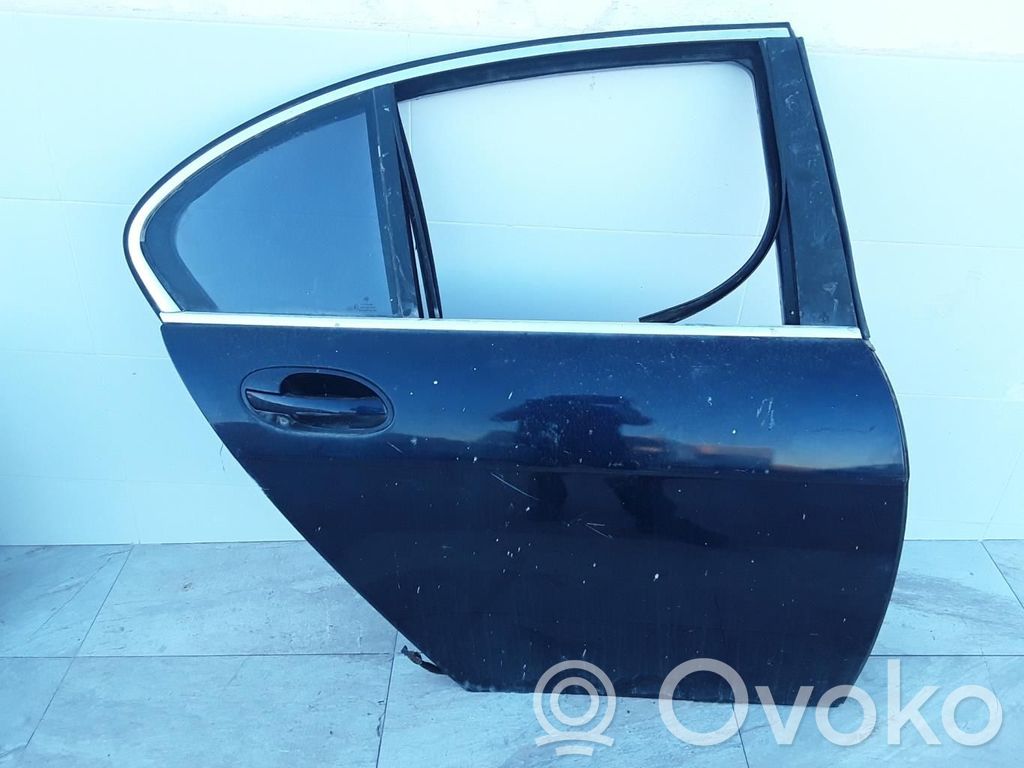 BMW 7 E65 E66 Galinės durys 