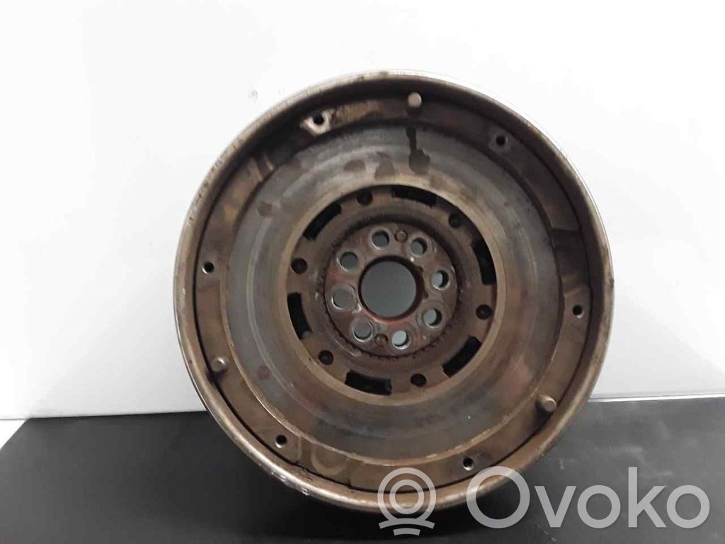 Dual mass flywheel   LUK