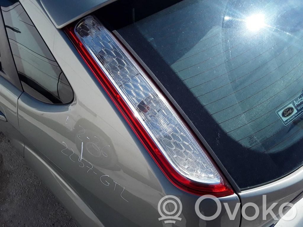 Rear/tail lights