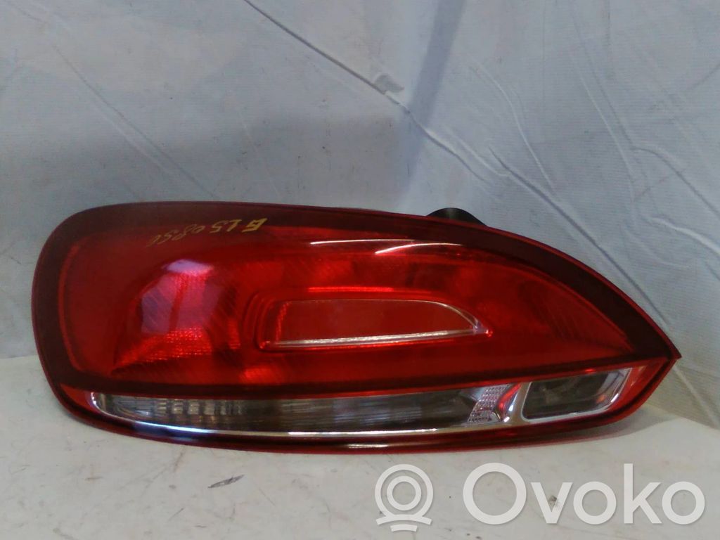 Volkswagen Scirocco Aizmugurējais lukturis virsbūvē 
