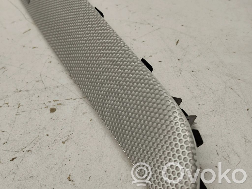 Audi Q3 8U Moldura del panel (Usadas) 